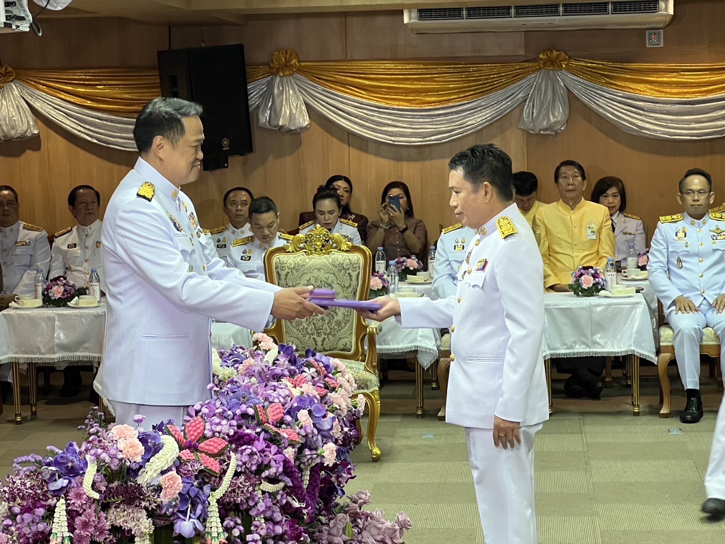 สพจ.พระนครศรีอยุธยา ขอแสดงความยินดีกับพัฒนาการจังหวัด ที่สำเร็จการศึกษาอบรมหลักสูตร (นปส.) รุ่นที่ 80