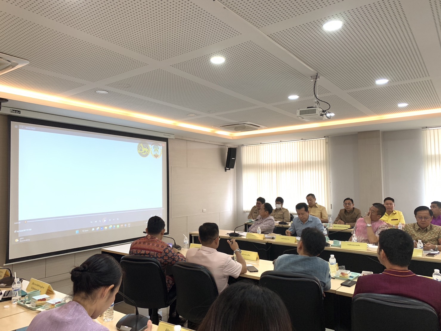 พจ.อยุธยา ร่วมประชุมนายอำเภอและหัวหน้าส่วนราชการสังกัดกระทรวงมหาดไทยและประชุมคณะกรมการจังหวัดและหัวหน้าส่วนราชการประจำจังหวัดพระนครศรีอยุธยา