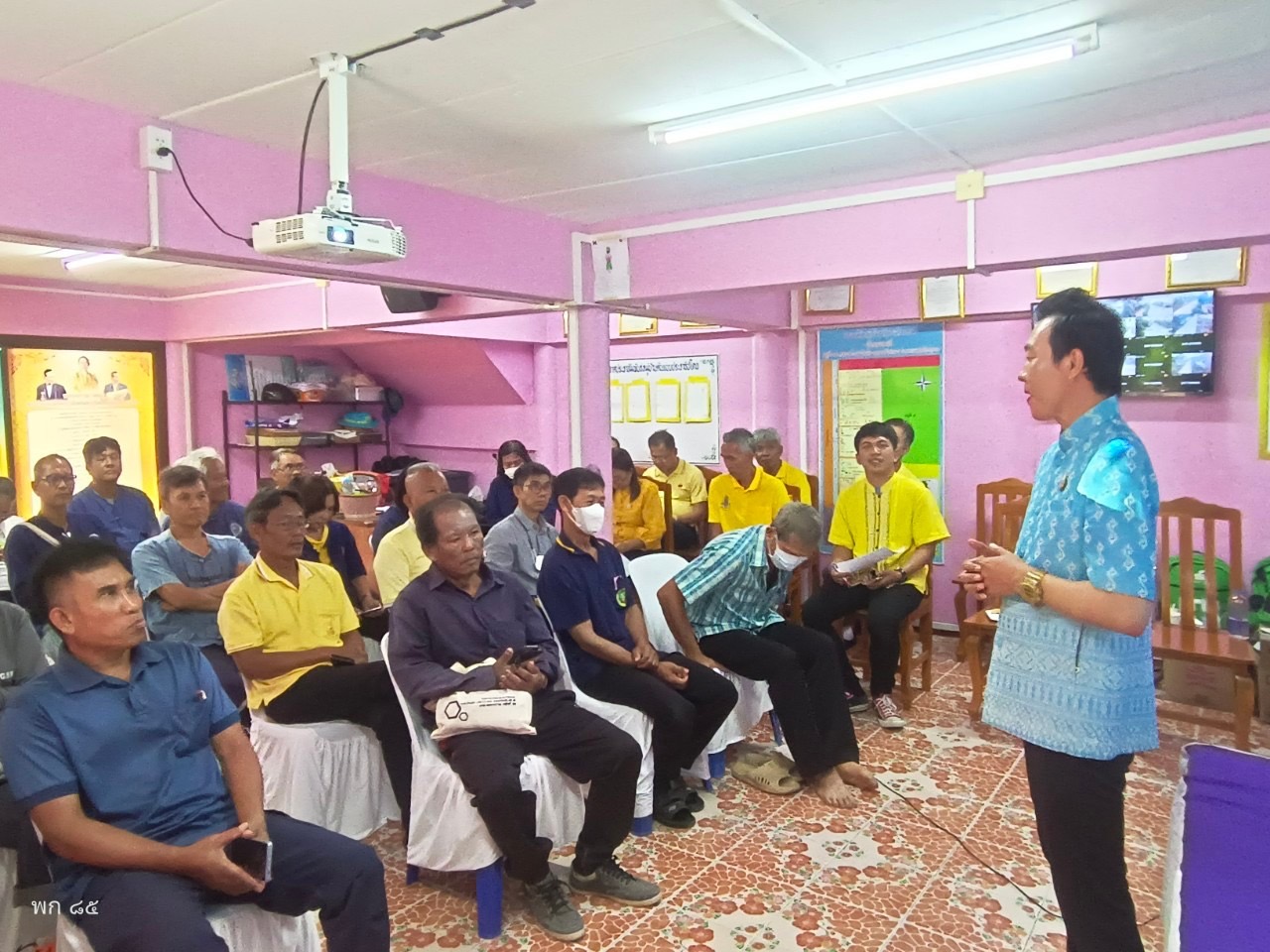 พจ.อยุธยา เปิดโครงการพัฒนาหมู่บ้านเศรษฐกิจพอเพียง กิจกรรมสนับสนุนการขับเคลื่อนกิจกรรมศูนย์เรียนรู้การพัฒนาคุณภาพชีวิตตามหลักทฤษฎีใหม่ ประยุกต์สู่ โคกหนองนาโมเดล