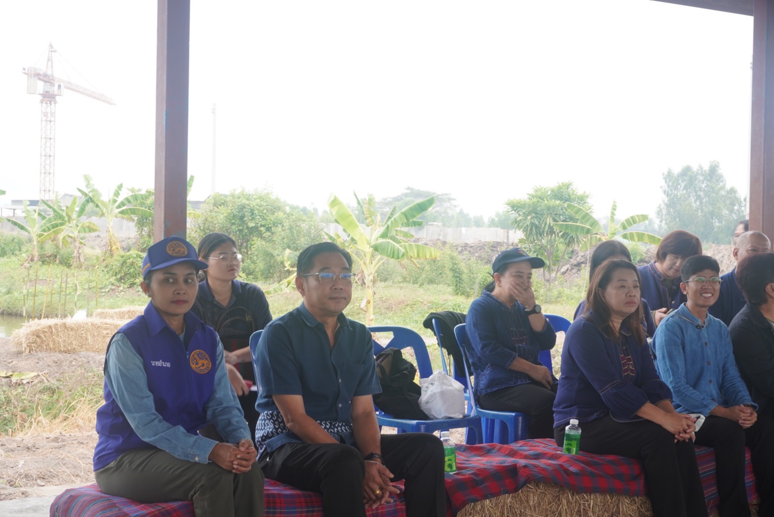 พช.อยุธยา จับมือเครือข่ายโคก หนอง นา จังหวัดพระนครศรีอยุธยา เดินหน้ากิจกรรมหิ้วปิ่นโตเอามื้อสามัคคี