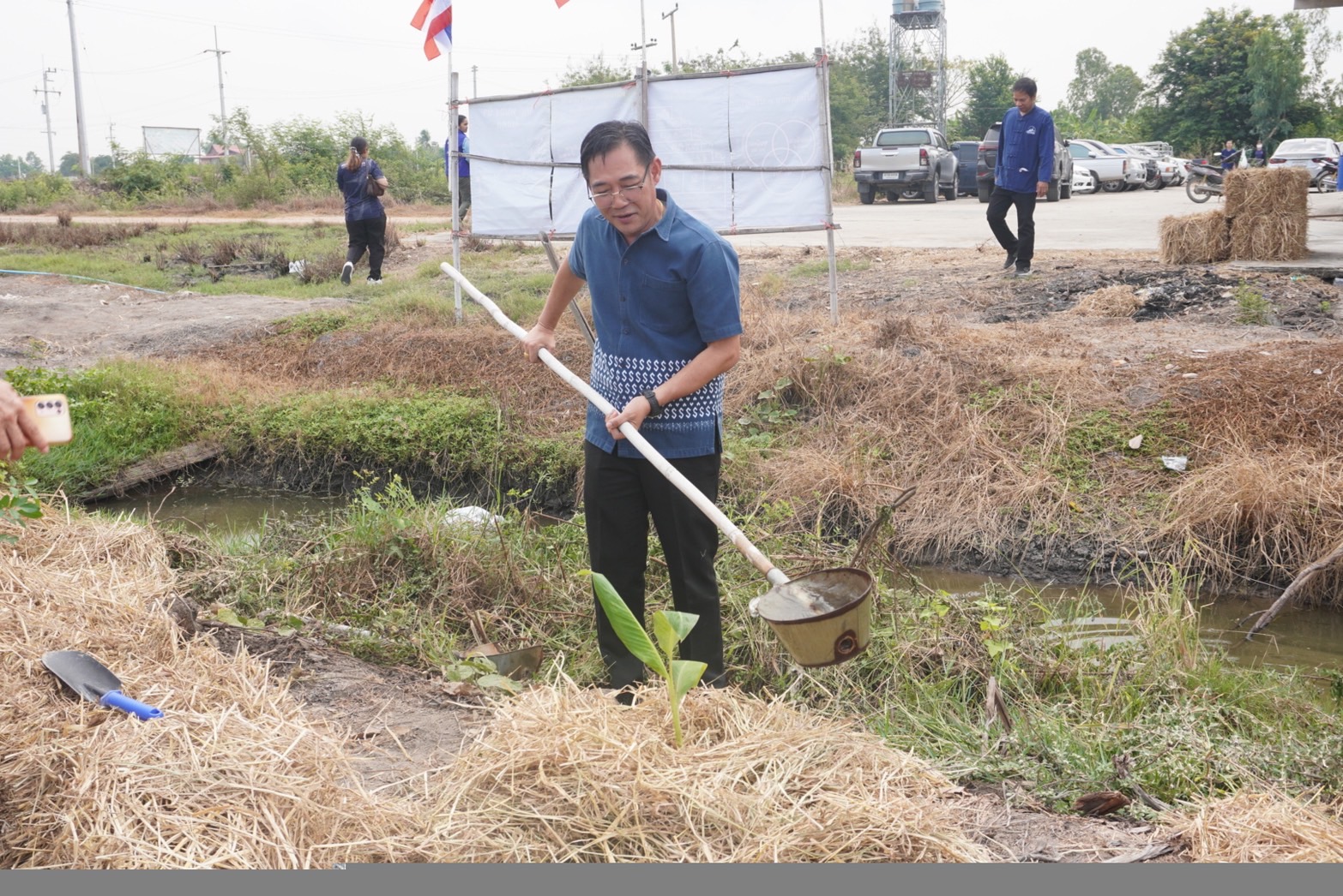 พช.อยุธยา จับมือเครือข่ายโคก หนอง นา จังหวัดพระนครศรีอยุธยา เดินหน้ากิจกรรมหิ้วปิ่นโตเอามื้อสามัคคี