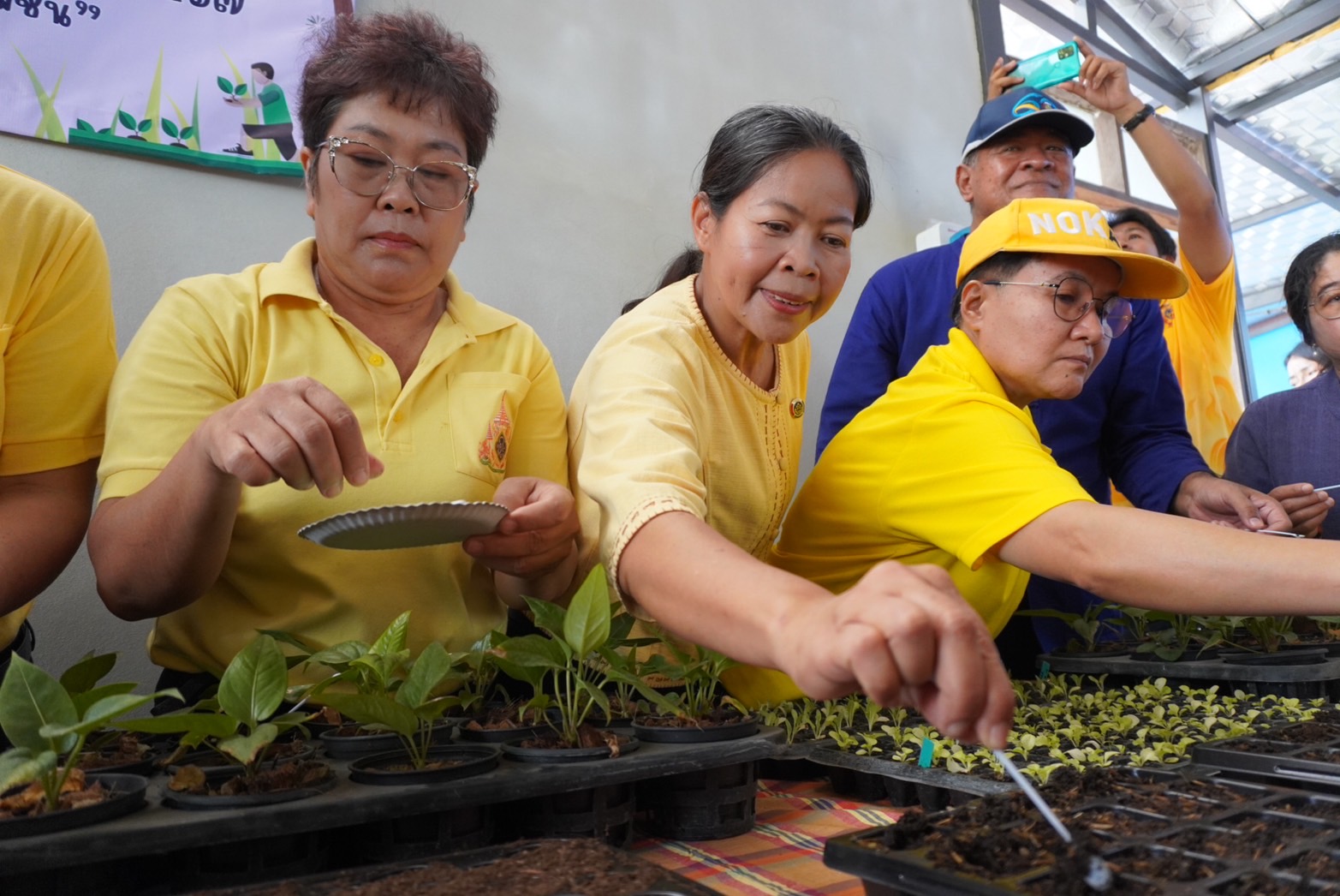 พช.กรุงเก่า ร่วมพิธีเปิดกิจกรรมเฉลิมพระเกียรติพระบาทสมเด็จพระเจ้าอยู่หัวเนื่องในโอกาสมหามงคลเฉลิมพระชนมพรรษา 6 รอบ 28 กรกฎาคม 2567 “แบ่งปันกล้าไม้ จากแปลงโคกหนองนา สู่ประชาชนโดยรอบ”