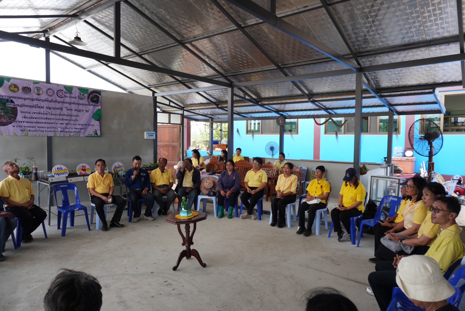 พช.กรุงเก่า ร่วมพิธีเปิดกิจกรรมเฉลิมพระเกียรติพระบาทสมเด็จพระเจ้าอยู่หัวเนื่องในโอกาสมหามงคลเฉลิมพระชนมพรรษา 6 รอบ 28 กรกฎาคม 2567 “แบ่งปันกล้าไม้ จากแปลงโคกหนองนา สู่ประชาชนโดยรอบ”