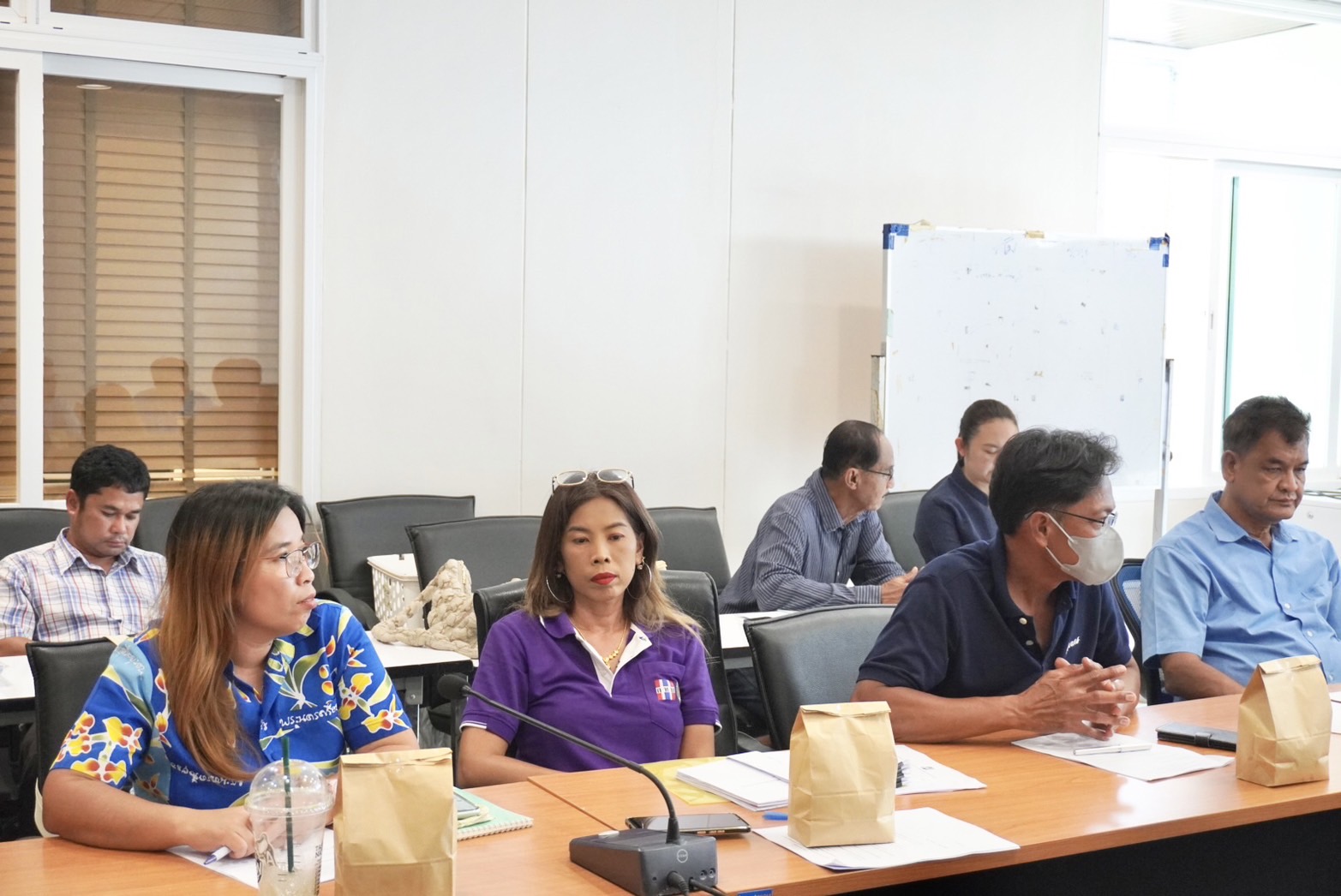 พช.อยุธยา เสริมแกร่ง ร่วมประชุมคณะกรรมการเครือข่ายกองทุนหมู่บ้านและชุมชนเมืองจังหวัดพระนครศรีอยุธยา