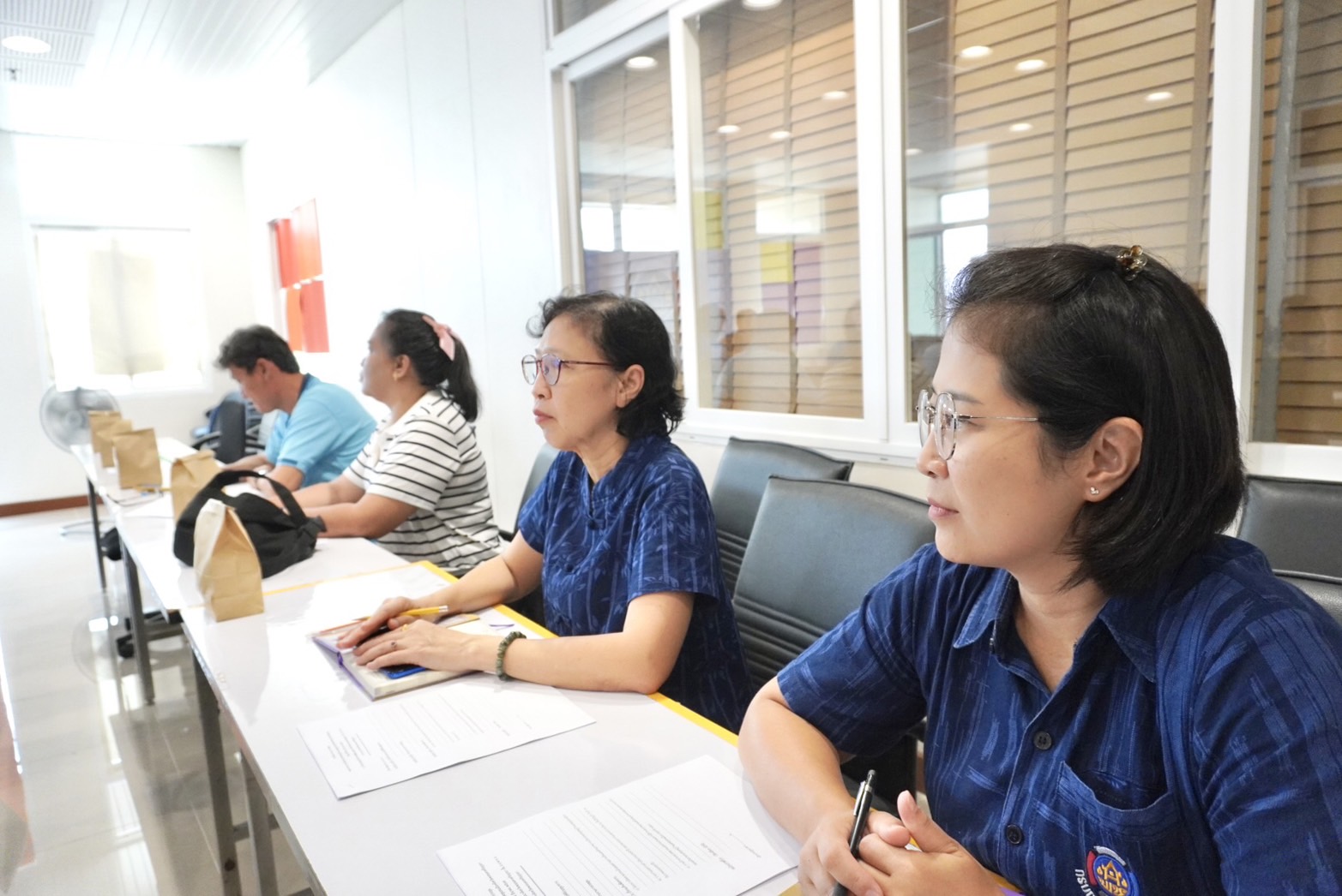 พช.อยุธยา เสริมแกร่ง ร่วมประชุมคณะกรรมการเครือข่ายกองทุนหมู่บ้านและชุมชนเมืองจังหวัดพระนครศรีอยุธยา