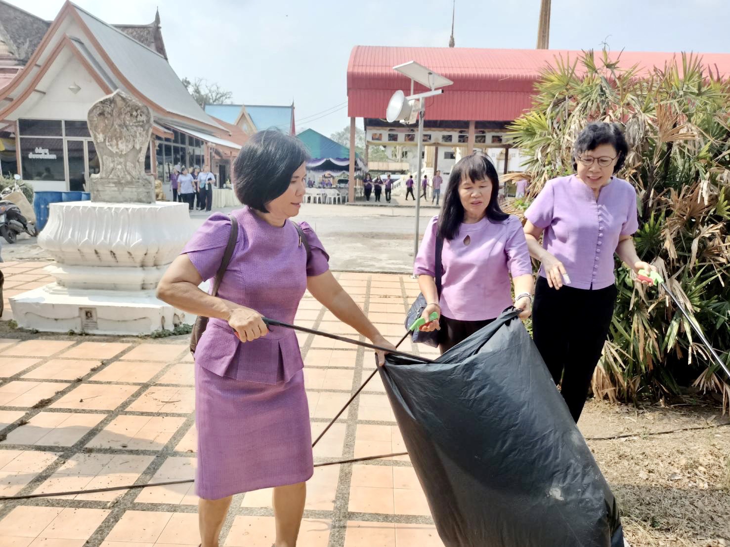 พช.กรุงเก่า ร่วมกิจกรรมรณรงค์ดูแลรักษามรดกศิลปวัฒนธรรมของชาติ เนื่องในโอกาสวันคล้ายวันพระราชสมภพ 2 เมษายน 2567 และวันอนุรักษ์มรดกโลก