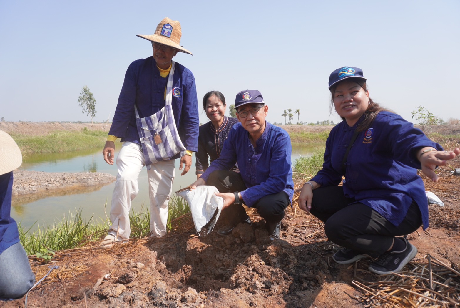 พช.อยุธยา จับมือเครือข่ายโคก หนอง นา จังหวัดพระนครศรีอยุธยา เดินหน้ากิจกรรมหิ้วปิ่นโตเอามื้อสามัคคี