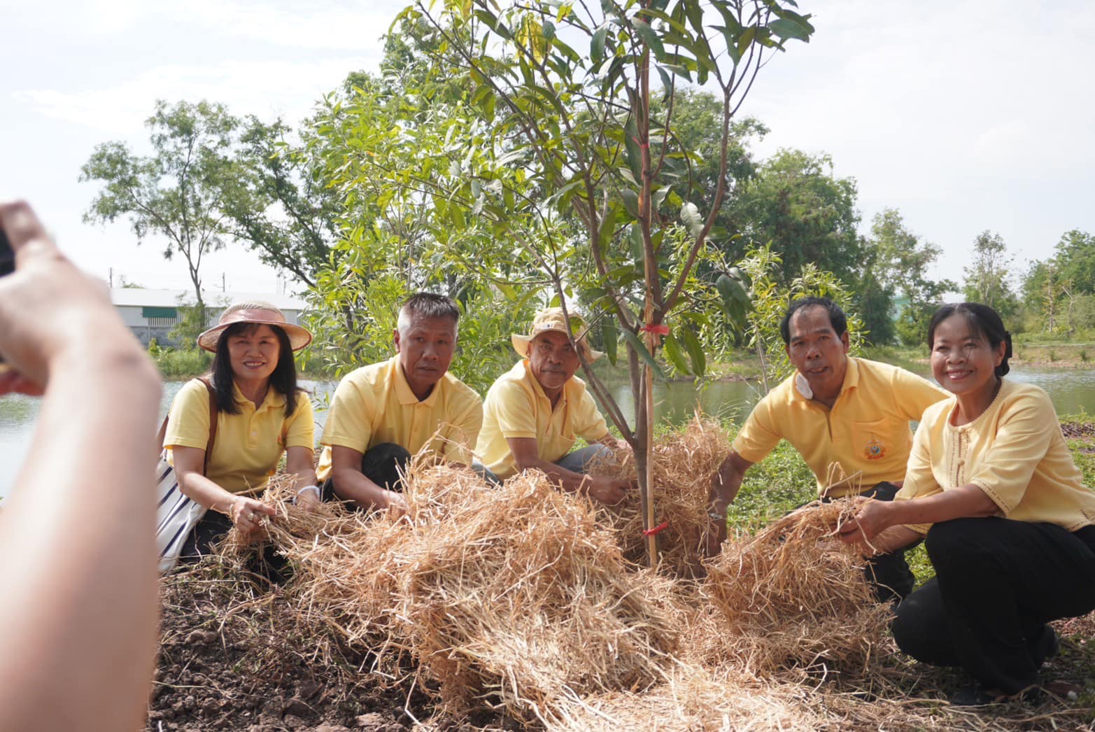 พช.กรุงเก่า เอามื้อสามัคคี ทำความดีถวายเป็นพระราชกุศล” (วันฉัตรมงคล) เนื่องในโอกาสมหามงคลเฉลิมพระชนมพรรษา 6 รอบ 28 กรกฎาคม 2567