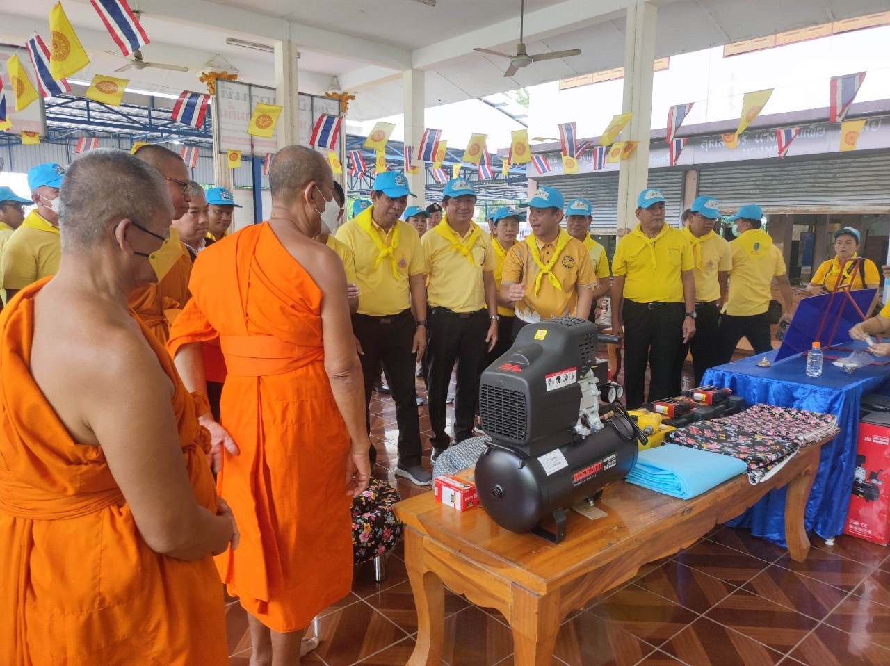 พช.อยุธยา ร่วมพิธีเปิดศูนย์แก้ไขปัญหายาเสพติดแบบบูรณาการ“ชุมชนล้อมรักษ์“ บ้านยางนม อ.ท่าเรือ