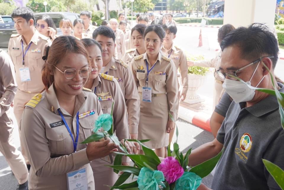 พช.กรุงเก่า ให้การต้อนรับ และให้กำลังใจข้าราชการเมล็ดพันธุ์ใหม่กรมการพัฒนาชุมชน พก.125