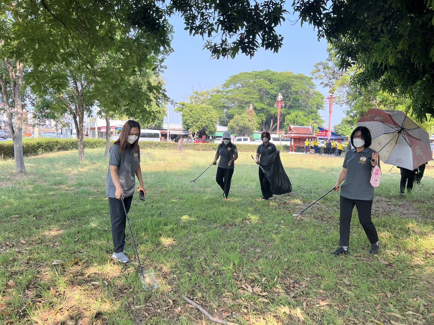 พช.กรุงเก่า ร่วมกิจกรรม “อยุธยาเมืองสะอาด” ปรับสภาพภูมิทัศน์และเก็บขยะบริเวณ อุทยานประวัติศาสตร์พระนครศรีอยุธยา