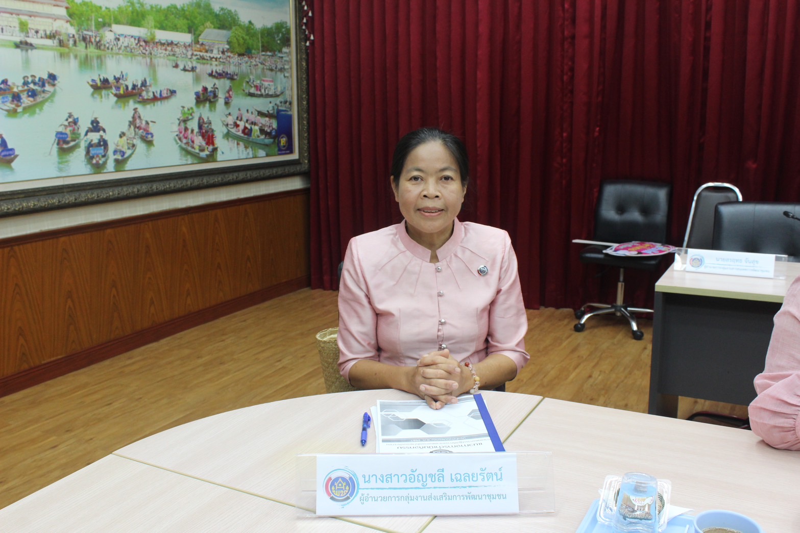 พช.กรุงเก่า จัดประชุมเชิงปฏิบัติการเสริมสร้างศักยภาพองค์กรสตรีเพื่อขับเคลื่อนการขจัดความยากจน