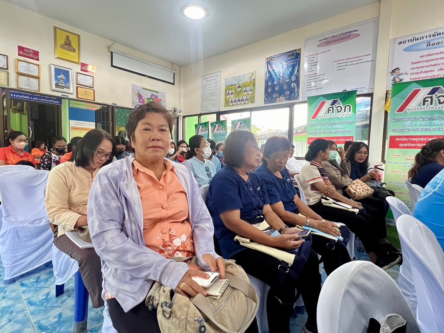 พช.อยุธยา ลงพื้นที่ศึกษาศูนย์จัดการกองทุนชุมชนต้นแบบที่ประสบความสำเร็จ ณ ศูนย์จัดการกองทุนชุมชนต้นแบบบ้านสนามเพ็ง หมู่ที่ 9 ตำบลสามบัณฑิต อำเภออุทัย  🗓️วันพฤหั