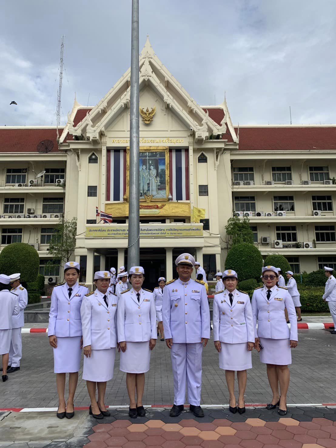 พช.อยุธยา ร่วมพิธีเชิญคนโทน้ำพระพุทธมนต์ศักดิ์สิทธิ์จากห้องพระยาโบราณราชธานินทร์ ศาลากลางจังหวัดพระนครศรีอยุธยา ไปยังกระทรวงมหาดไทย