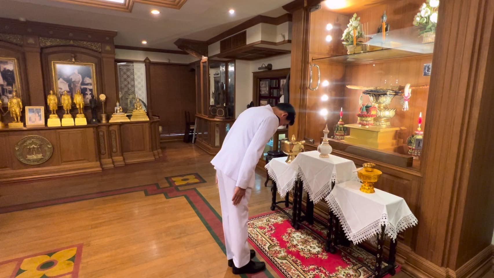 พช.อยุธยา ร่วมพิธีเชิญคนโทน้ำพระพุทธมนต์ศักดิ์สิทธิ์จากห้องพระยาโบราณราชธานินทร์ ศาลากลางจังหวัดพระนครศรีอยุธยา ไปยังกระทรวงมหาดไทย