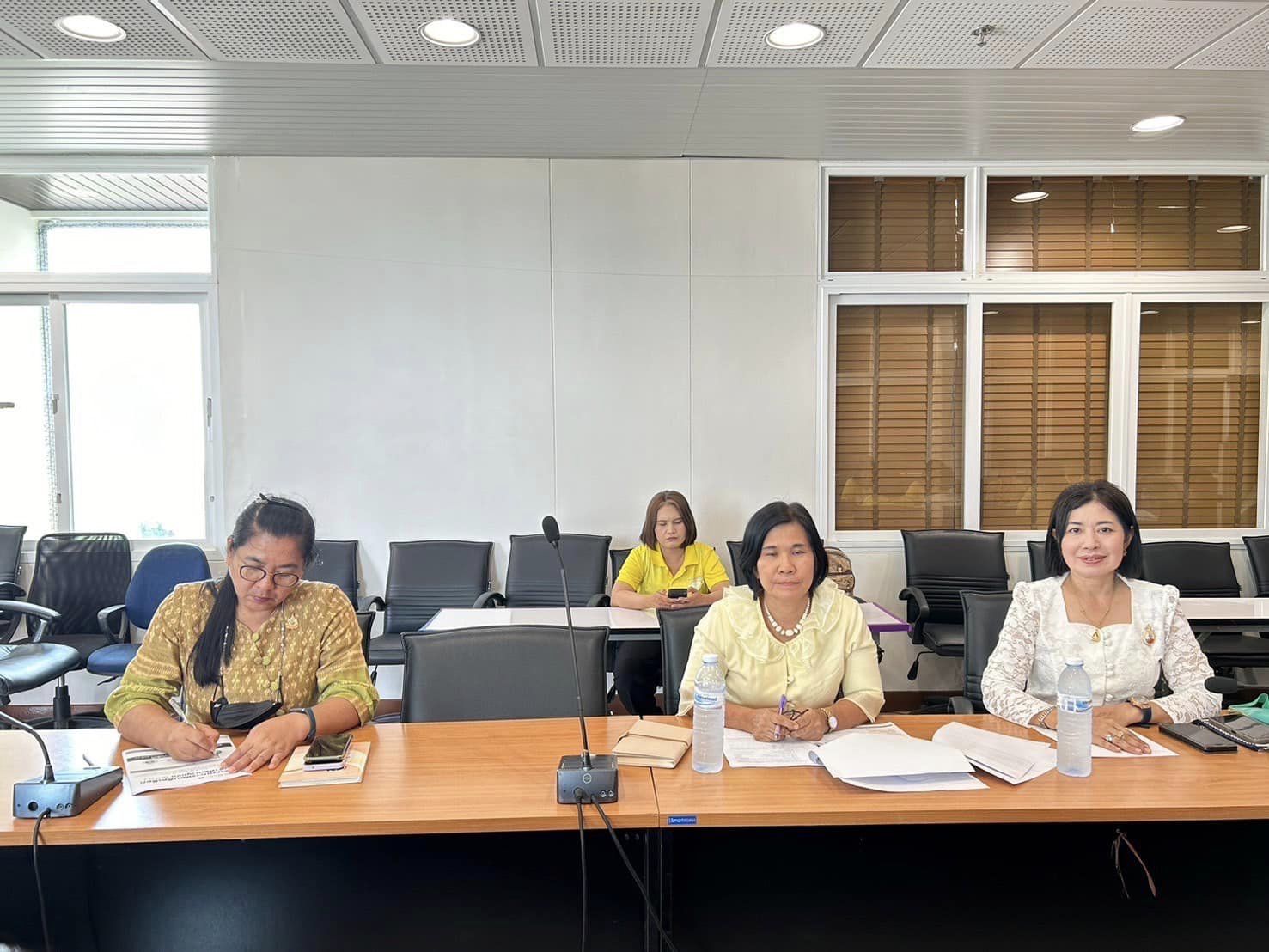 พช.อยุธยา ประชุมเตรียมความพร้อมการสอบคัดเลือกบุคคลเพื่อแต่งตั้งเป็นอาสาพัฒนา (อสพ.)รุ่นที่ 76