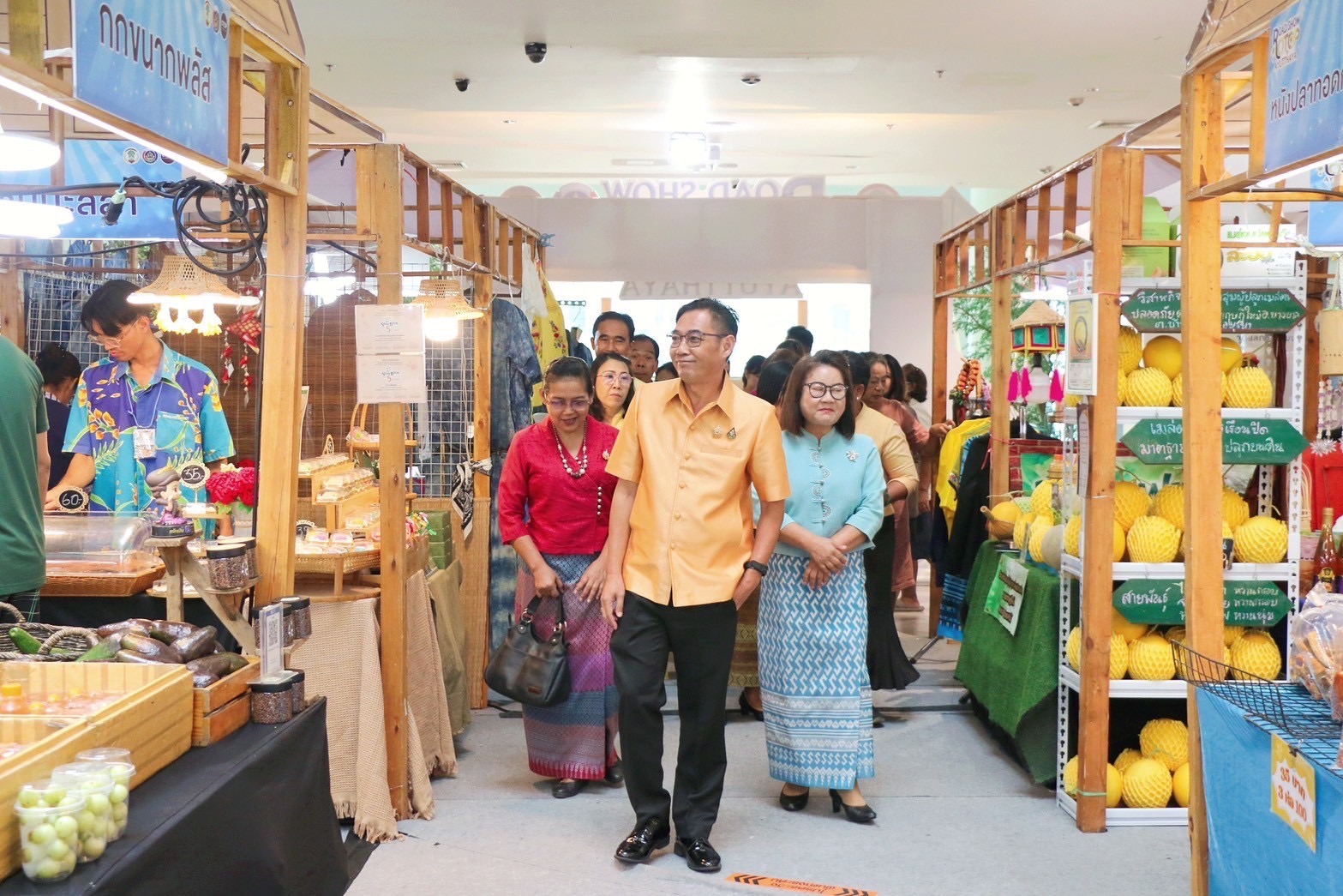 พช.อยุธยา จัดประชุมเตรียมความพร้อมโครงการส่งเสริมและเพิ่มช่องทางการตลาดผลิตภัณฑ์ชุมชน (Road Show OTOP Ayutthaya)