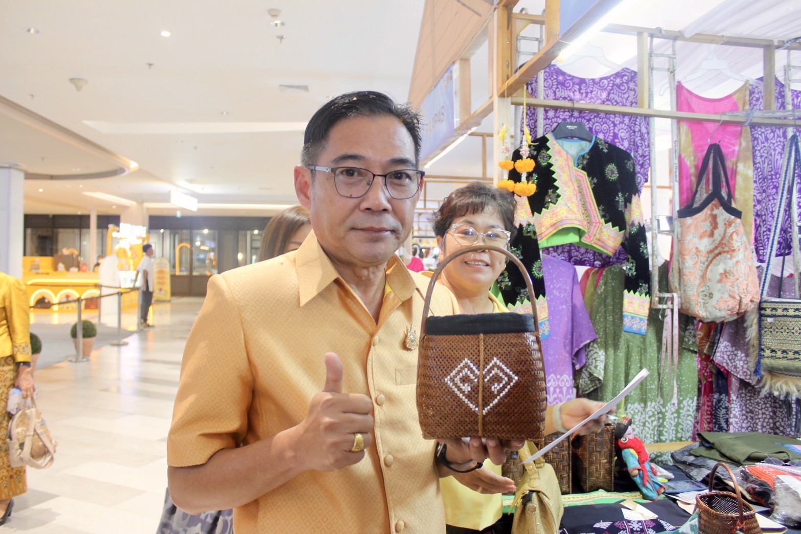 พช.อยุธยา จัดประชุมเตรียมความพร้อมโครงการส่งเสริมและเพิ่มช่องทางการตลาดผลิตภัณฑ์ชุมชน (Road Show OTOP Ayutthaya)