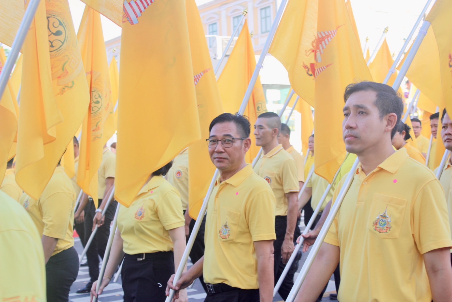 พจ.อยุธยา ร่วมพิธีรับมอบธงตราสัญลักษณ์งานเฉลิมพระเกียรติพระบาทสมเด็จพระเจ้าอยู่หัว เนื่องในโอกาสพระราชพิธีมหามงคลเฉลิมพระชนมพรรษา 6 รอบ 28 กรกฎาคม 2567
