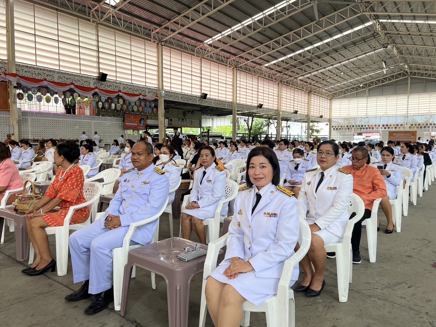 พช.อยุธยา ร่วมพิธีเจริญพระพุทธมนต์และทำบุญตักบาตรถวายเป็นพระราชกุศลฯ เฉลิมพระเกียรติเนื่องในโอกาสวันคล้ายวันประสูติสมเด็จพระเจ้าน้องนางเธอ เจ้าฟ้าจุฬาภรณวลัยลักษณ์ อัครราชกุมารี กรมพระศรีสวางควัฒน วรขัตติยราชนารี 4 กรกฎาคม 2567