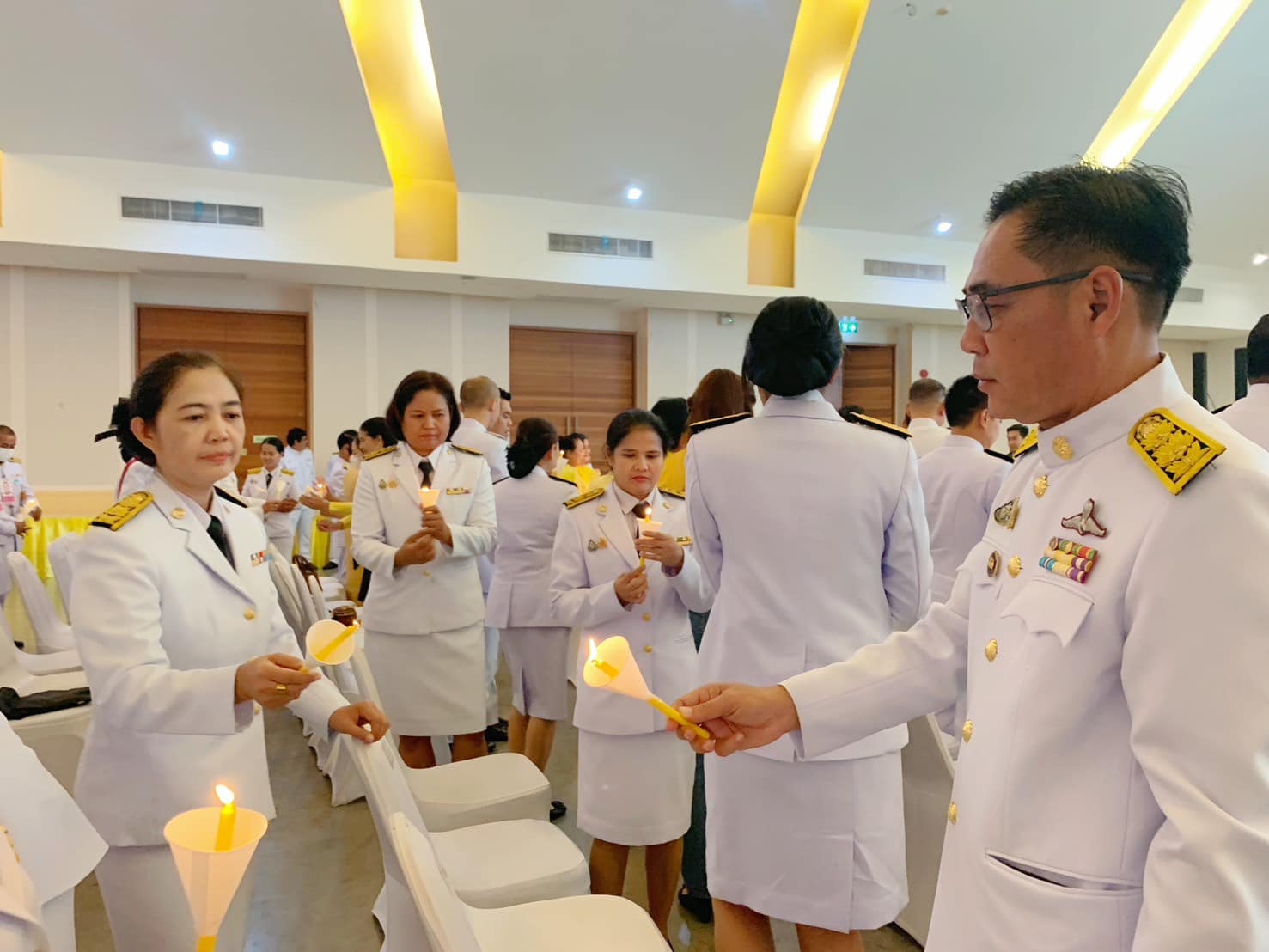 พช.อยุธยา ร่วมพิธีถวายเครื่องราชสักการะและวางพานพุ่ม และพิธีจุดเทียนถวายพระพรชัยมงคลเนื่องในโอกาสพระราชพิธีมหามงคลเฉลิมพระชนมพรรษา 6 รอบ 28 กรกฎาคม 2567