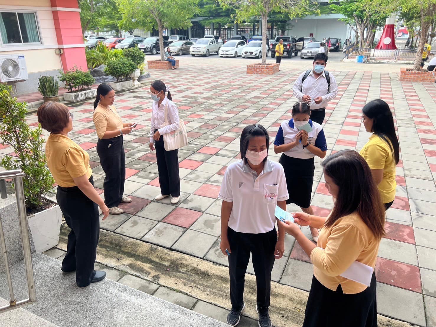 พช.อยุธยา ดำเนินการสอบคัดเลือกบุคคลเพื่อแต่งตั้งเป็นอาสาพัฒนา (อสพ.)รุ่นที่ 76