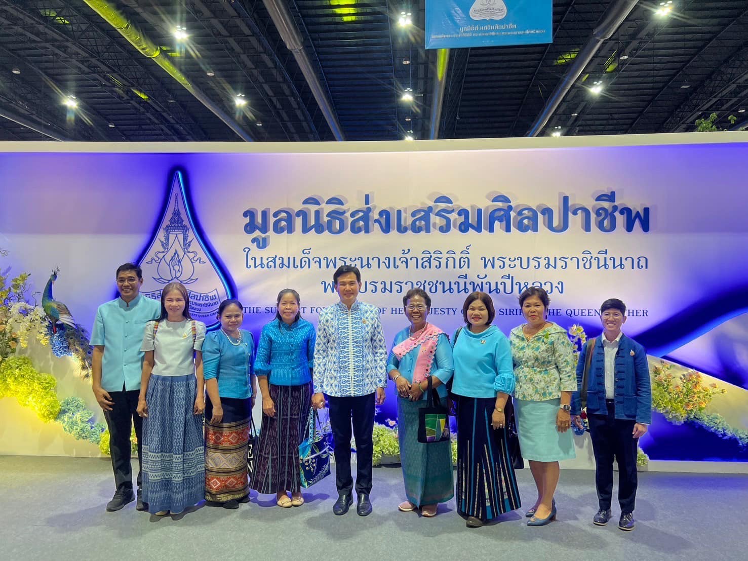 พช.อยุธยา ร่วมเปิดงาน “ศิลปาชีพประทีปไทย OTOP หลอมดวงใจ ด้วยพระบารมี”