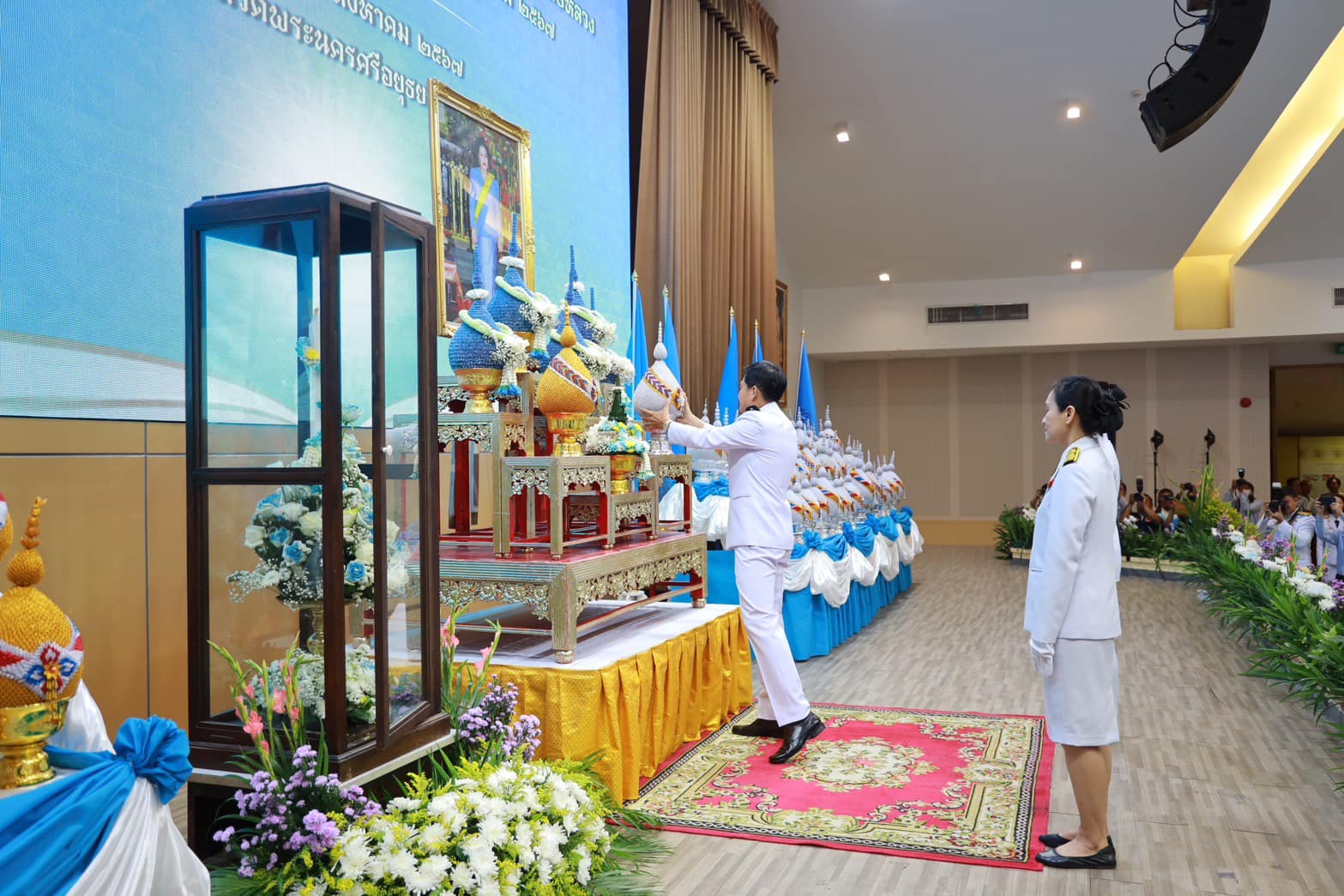 พช.อยุธยา ร่วมพิธีวางพานพุ่มถวายเครื่องราชสักการะ และพิธีจุดเทียนถวายพระพรชัยมงคล สมเด็จพระนางเจ้าสิริกิติ์ พระบรมราชินีนาถ พระบรมราชชนนีพันปีหลวง เนื่องในวันเฉลิมพระชนมพรรษา 12 สิงหาคม 2567