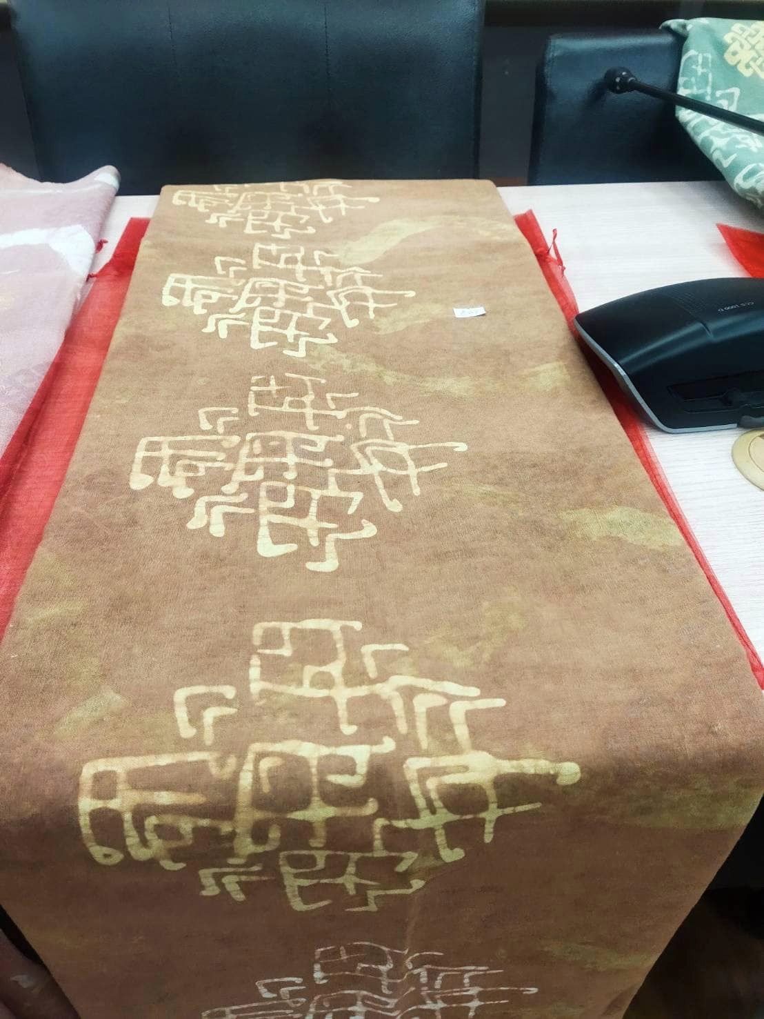 พช.อยุธยา จัดการประชุมการพิจารณากลั่นกรองการประกวดผ้าลายพระราชทาน “ผ้าลายสิริวชิราภรณ์” และงานหัตถกรรม ระดับจังหวัด ประจำปี 2567