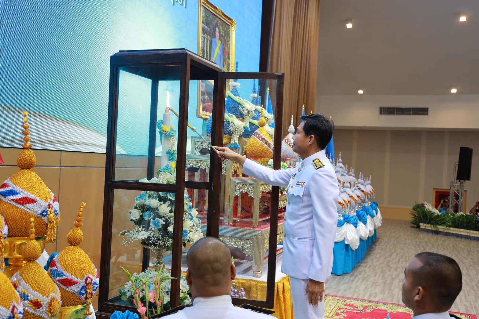 พช.อยุธยา ร่วมพิธีวางพานพุ่มถวายเครื่องราชสักการะ และพิธีจุดเทียนถวายพระพรชัยมงคล สมเด็จพระนางเจ้าสิริกิติ์ พระบรมราชินีนาถ พระบรมราชชนนีพันปีหลวง เนื่องในวันเฉลิมพระชนมพรรษา 12 สิงหาคม 2567