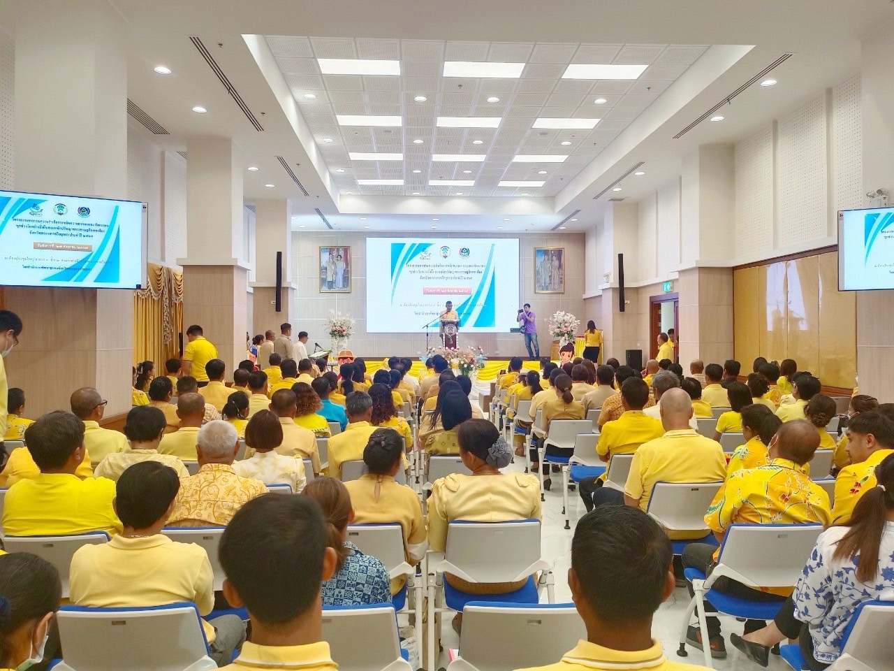 พช.กรุงเก่า จัดมหกรรมความสำเร็จการขจัดความยากจนและพัฒนาคนทุกช่วงวัยอย่างยั่งยืนตามหลักปรัชญาของเศรษฐกิจพอเพียงจังหวัดพระนครศรีอยุธยา