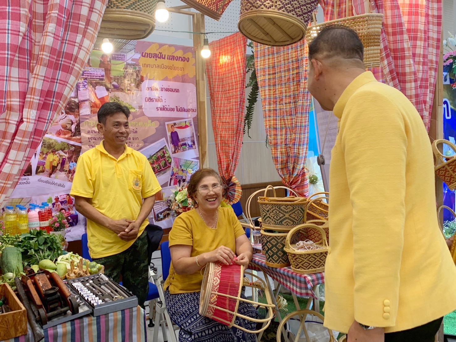 พช.กรุงเก่า จัดมหกรรมความสำเร็จการขจัดความยากจนและพัฒนาคนทุกช่วงวัยอย่างยั่งยืนตามหลักปรัชญาของเศรษฐกิจพอเพียงจังหวัดพระนครศรีอยุธยา