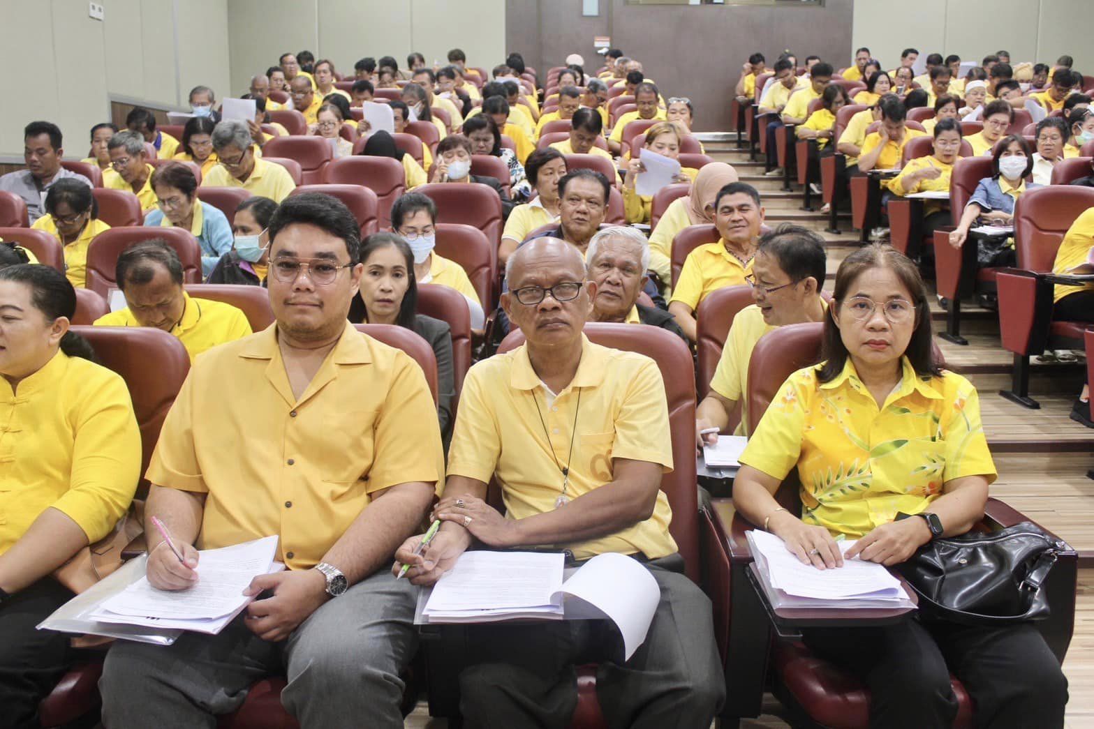 พัฒนาการจังหวัดพระนครศรีอยุธยา เป็นประธานการฝึกอบรมกฎหมายระเบียบข้อบังคับที่เกี่ยวข้องกับกองทุนหมู่บ้านและชุมชนเมืองแห่งชาติ