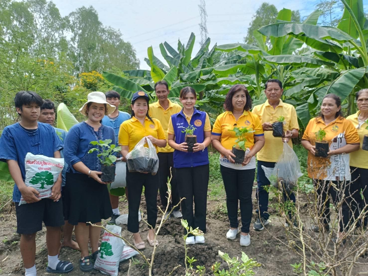 พช.กรุงเก่า ดำเนินโครงการส่งเสริมและสนับสนุนกิจกรรมอนุรักษ์พันธุกรรมพืช ตามโครงการอนุรักษ์พันธุกรรมพืชอันเนื่องมาจากพระราชดำริ สมเด็จพระเทพรัตนราชสุดาฯ สยามบรมราชกุมารี (อพ.สธ.)