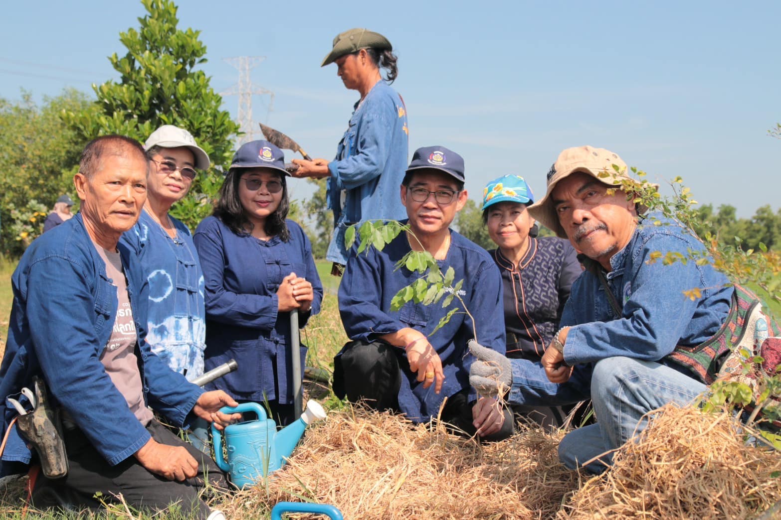 พช.อยุธยา จับมือเครือข่ายโคก หนอง นา จังหวัดพระนครศรีอยุธยา เดินหน้ากิจกรรมหิ้วปิ่นโตเอามื้อสามัคคี