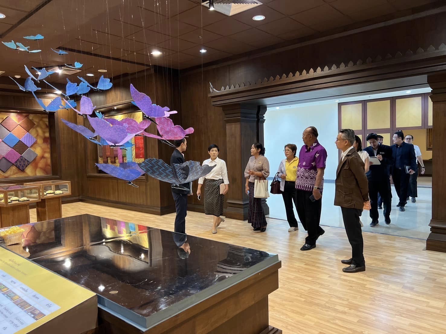 พช.อยุธยา จับมือสถาบันส่งเสริมศิลปหัตถกรรมไทย เตรียมความพร้อมการรับเสด็จ สมเด็จพระเจ้าลูกเธอ เจ้าฟ้าสิริวัณณวรี นารีรัตนราชกัญญา เสด็จทอดพระเนตรนิทรรศการและการจัดแสดงผลงานภูมิปัญญาผ้าไทยและงานหัตถกรรมชุมชน ภาคกลาง