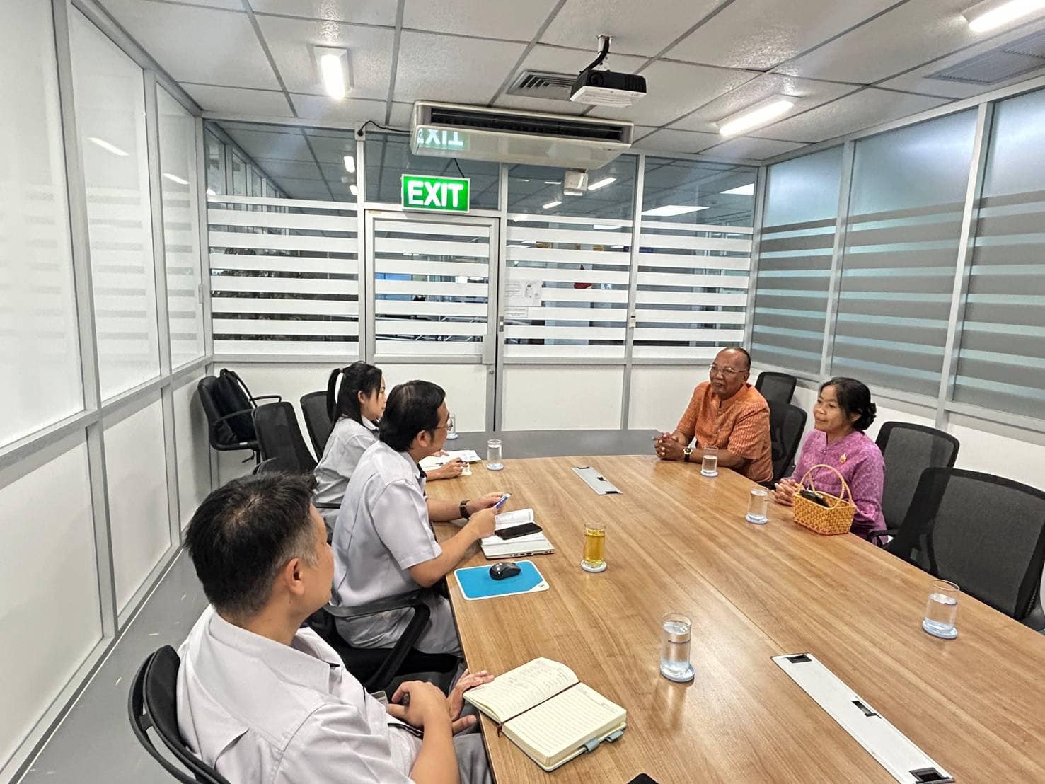 พช.อยุธยา จับมือบริษัทเอ็นเอ็มบี-มินิแบไทย จำกัด วางแผนจัดกิจกรรม OTOP TO THE FACTORY