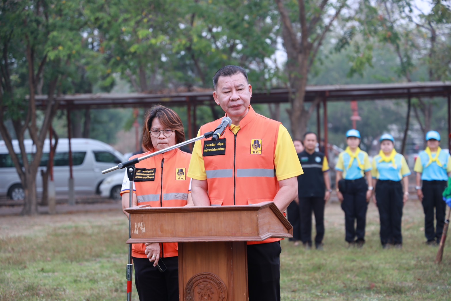 พจ.อยุธยา เข้าร่วมพิธีเปิดกิจกรรมการรณรงค์ประชาสัมพันธ์ (Kick off) การป้องกันและแก้ไขปัญหาฝุ่นละอองขนาดเล็ก (PM2.5)