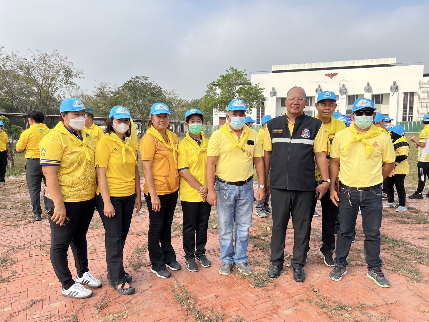 พจ.อยุธยา เข้าร่วมพิธีเปิดกิจกรรมการรณรงค์ประชาสัมพันธ์ (Kick off) การป้องกันและแก้ไขปัญหาฝุ่นละอองขนาดเล็ก (PM2.5)