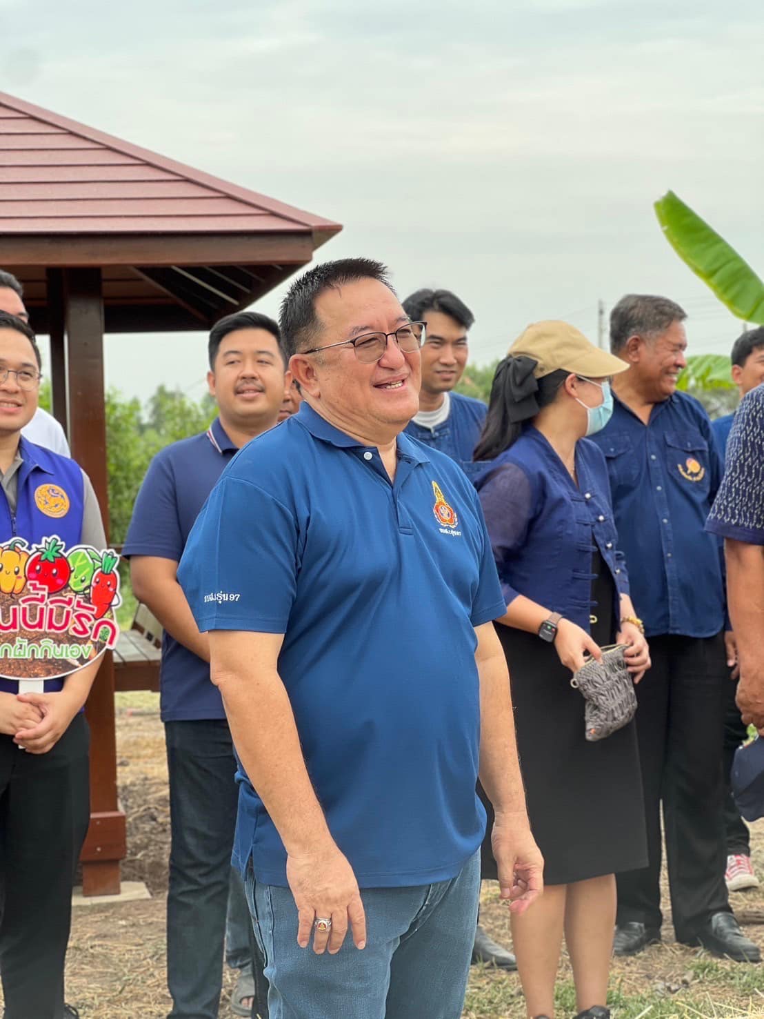 จังหวัดพระนครศรีอยุธยา จัดกิจกรรม KICK OFF “ผู้นำต้องทำก่อน“ ขับเคลื่อนการน้อมนำแนวพระราชดำริของสมเด็จพระกนิษฐาธิราชเจ้า กรมสมเด็จพระเทพรัตนราชสุดา ฯ สยามบรมราชกุมารี ปลูกผักสวนครัว เพื่อสร้างความมั่นคงทางอาหาร