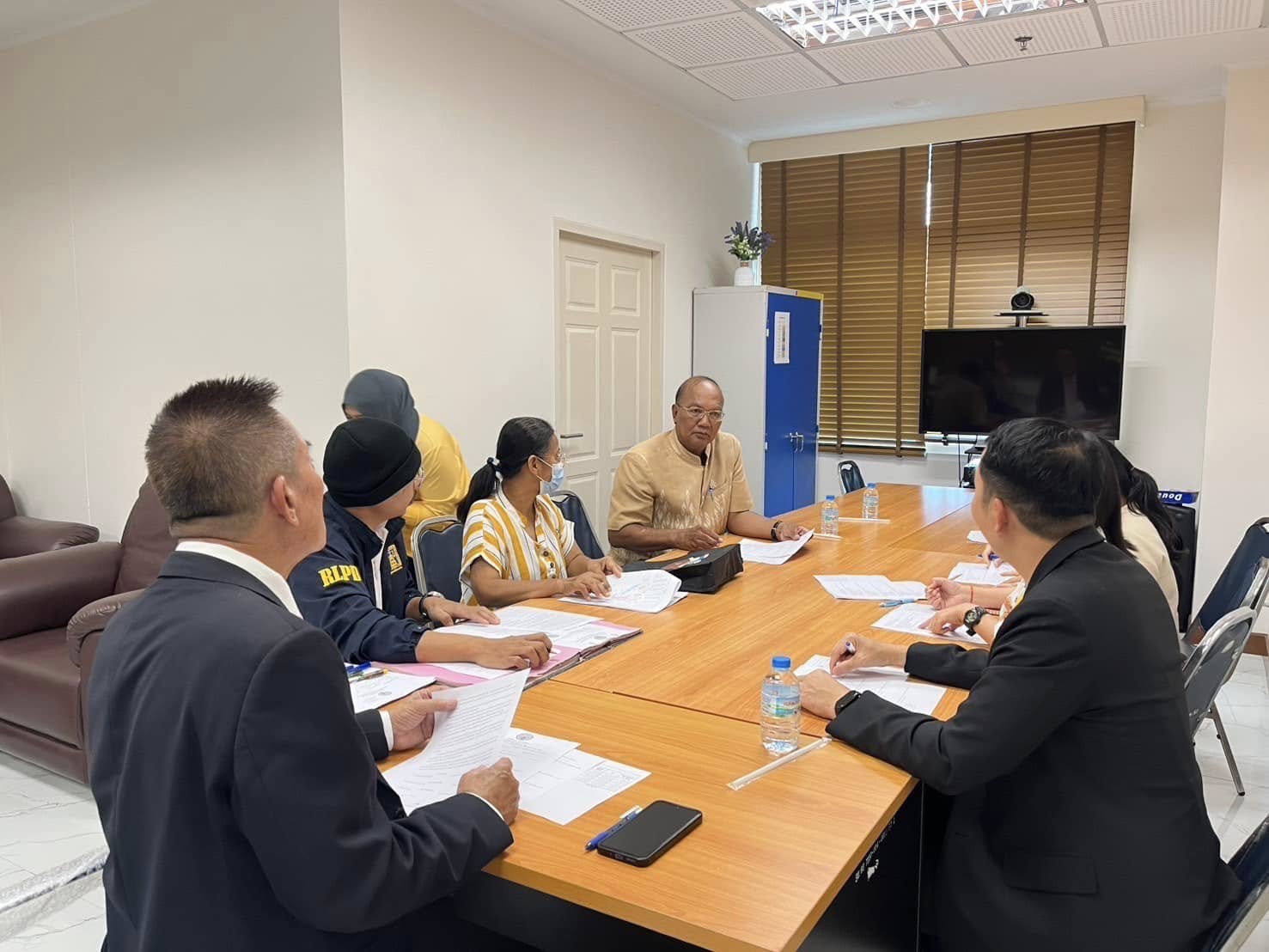 พช.อยุธยา จับมือยุติธรรมจังหวัด ดำเนินการไกล่เกลี่ยกับลูกหนี้ซึ่งผิดนัดชำระหนี้ของกองทุนพัฒนาบทบาทสตรีจังหวัดพระนครศรีอยุธยา