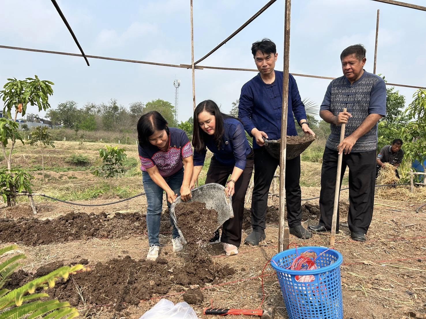 พช.อยุธยา จัดกิจกรรม “โคก หนอง นา พาทัวร์” จังหวัดพระนครศรีอยุธยา ณ อำเภอบางปะหัน