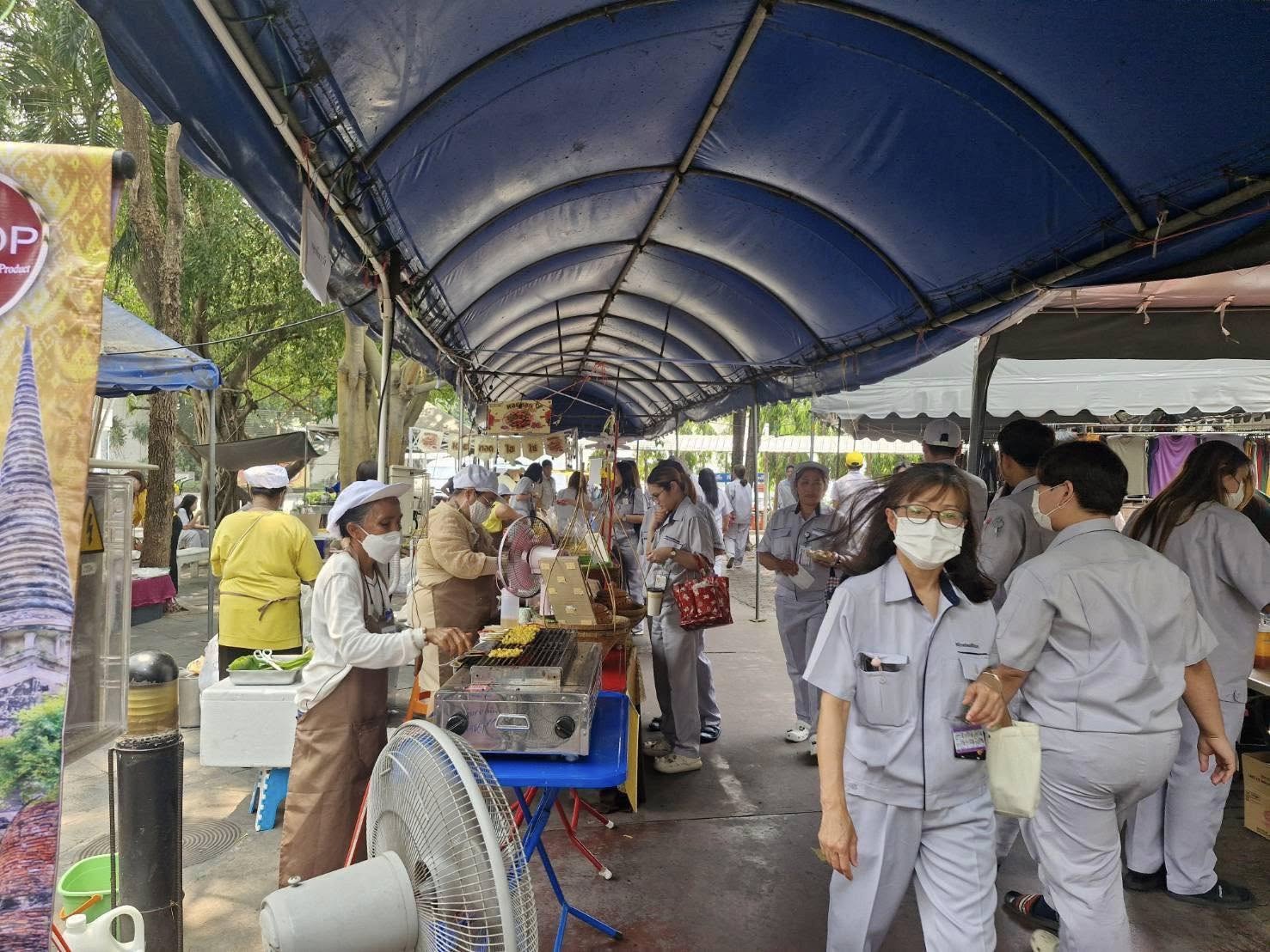 พช.กรุงเก่า จัดกิจกรรม “OTOP TO FACTORY 2025” เปิดตลาดจำหน่ายสินค้า OTOP ณ มินิแบ บางปะอิน