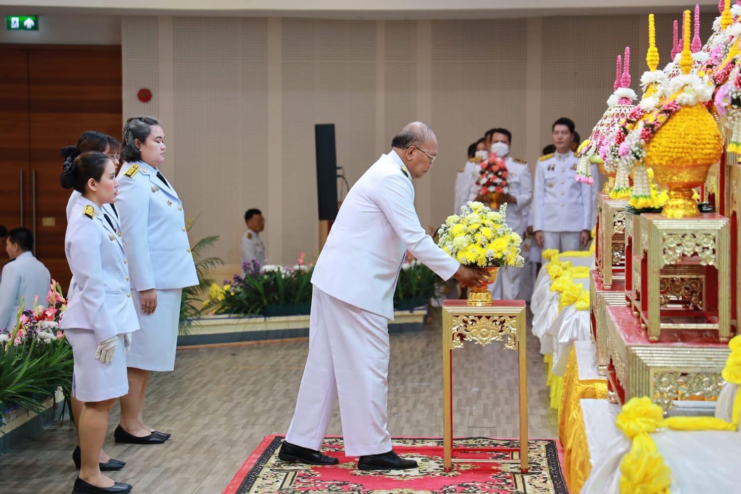 พช.อยุธยา ร่วมพิธีวันที่ระลึกพระบาทสมเด็จพระนั่งเกล้าเจ้าอยู่หัว พระมหาเจษฎาราชเจ้า รัชกาลที่ 3 และงานวันข้าราชการพลเรือน ประจำปี พ.ศ.2568