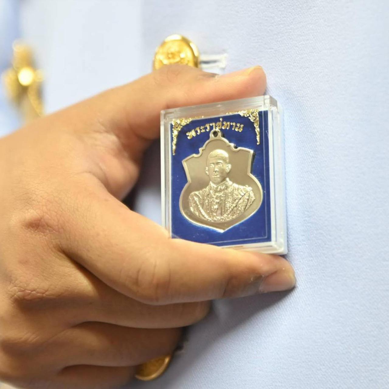 พช.อยุธยา ร่วมพิธีรับเหรียญที่ระลึกพระราชทานฯ เนื่องในวันข้าราชการพลเรือนและวันคล้ายวันสถานปนากระทรวงมหาดไทย ครบรอบ 133 ปี