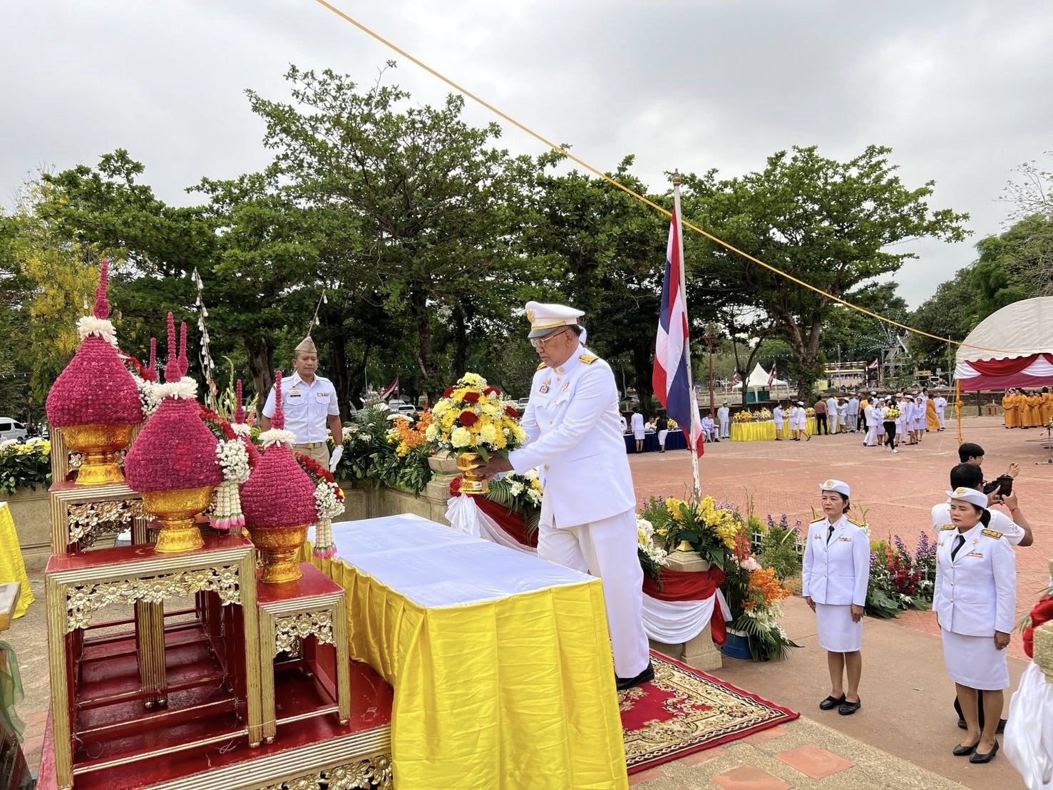 พช.อยุธยา ร่วมพิธีสักการะและพิธีบรวงสรวงดวงพระวิญญาณสมเด็จพระเจ้าอู่ทอง องค์ปฐมบรมกษัตริย์ เนื่องในวันสถาปนากรุงศรีอยุธยา ครบรอบ 675 ปี