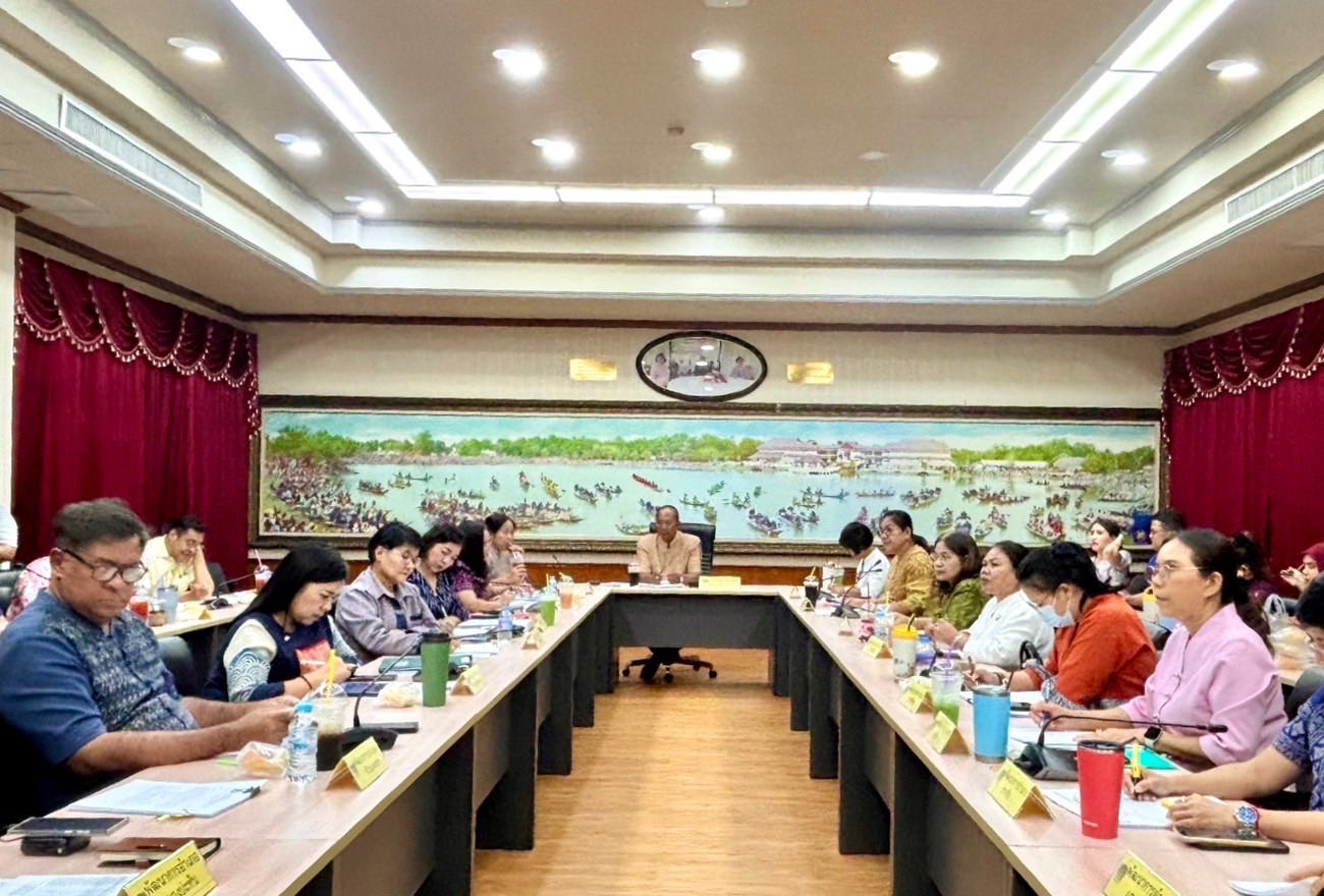 พช.อยุธยา ประชุมขับเคลื่อนงานพัฒนาชุมชน ประชุมผู้อำนวยการกลุ่มงานฯ พัฒนาการอำเภอ และนักวิชาการพัฒนาชุมชนครั้งที่ 4/2568