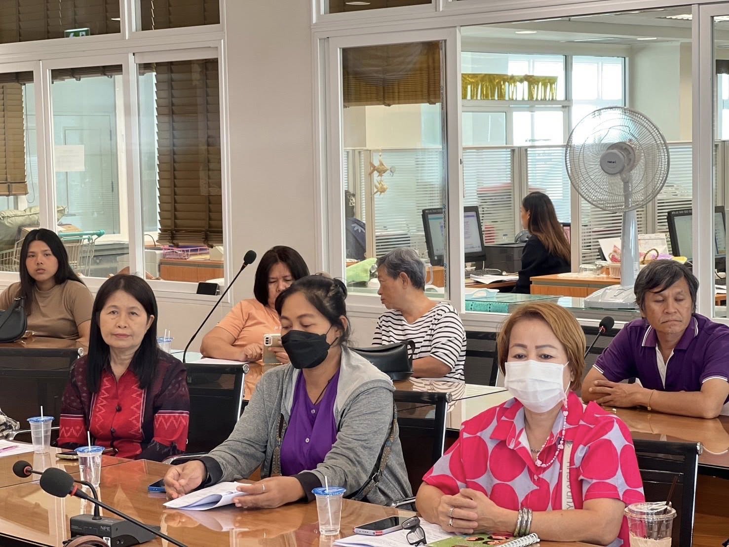 พช.อยุธยา จัดประชุมผู้ผลิต ผู้ประกอบการ OTOP ที่เข้าร่วมจำหน่ายงาน OTOP Midyear 2025