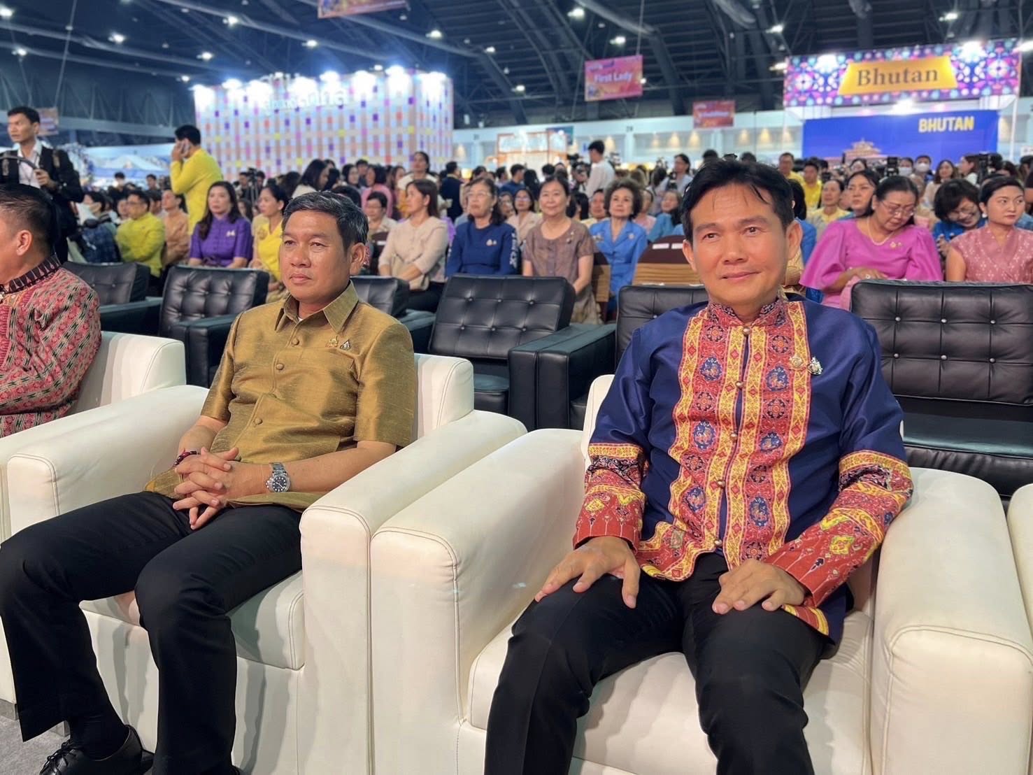 พช.อยุธยา ร่วมพิธีเปิดงาน OTOP Midyear 2025 OTOP ทันโลก ทันสมัย เศรษฐกิจไทยยั่งยืน ณ อิมแพ็ค เมืองทองธานี