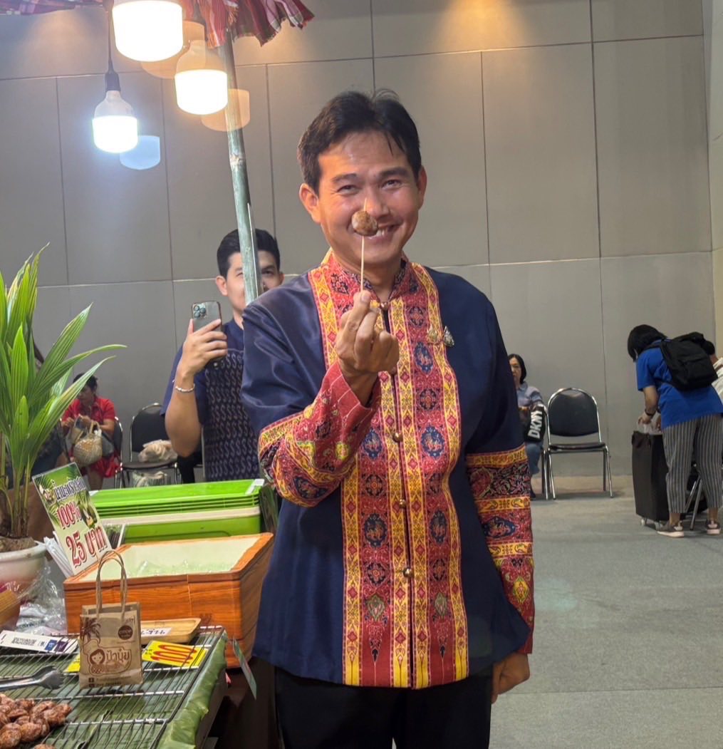 พช.อยุธยา ร่วมพิธีเปิดงาน OTOP Midyear 2025 OTOP ทันโลก ทันสมัย เศรษฐกิจไทยยั่งยืน ณ อิมแพ็ค เมืองทองธานี